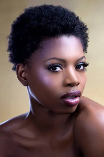 Nuevo y sexy peinado afroamericano, peluca de encaje completo, rizada corta, negra, 100 % cabello humano
